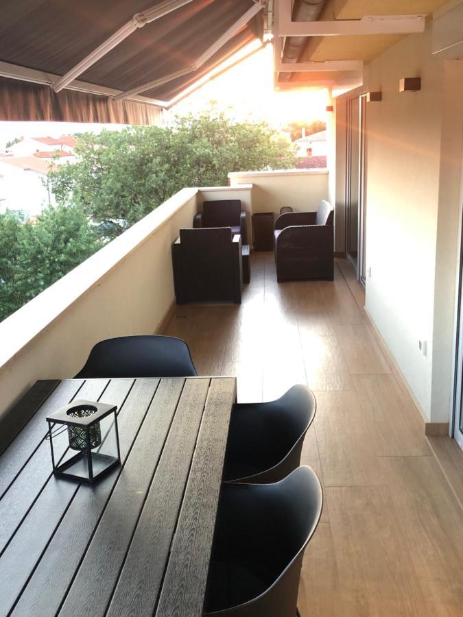 Sunny Apartment Ana Medulin Luaran gambar