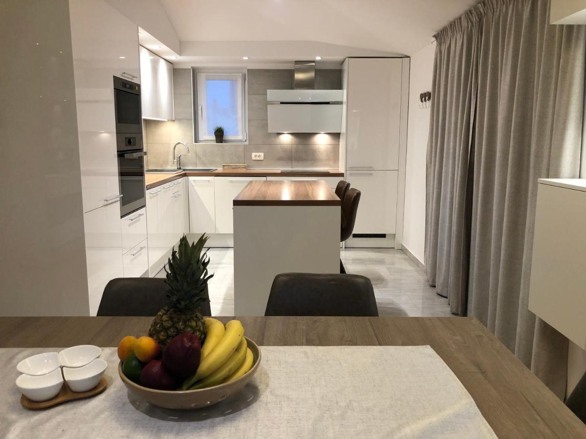 Sunny Apartment Ana Medulin Luaran gambar